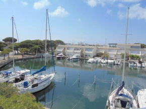 Appartement Port Camargue, 2 pièces, 6 personnes - FR-1-250-197